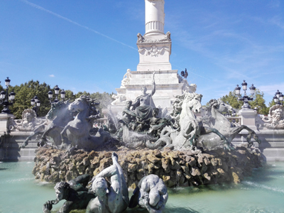 Monumento Girondinos cuádrigas
